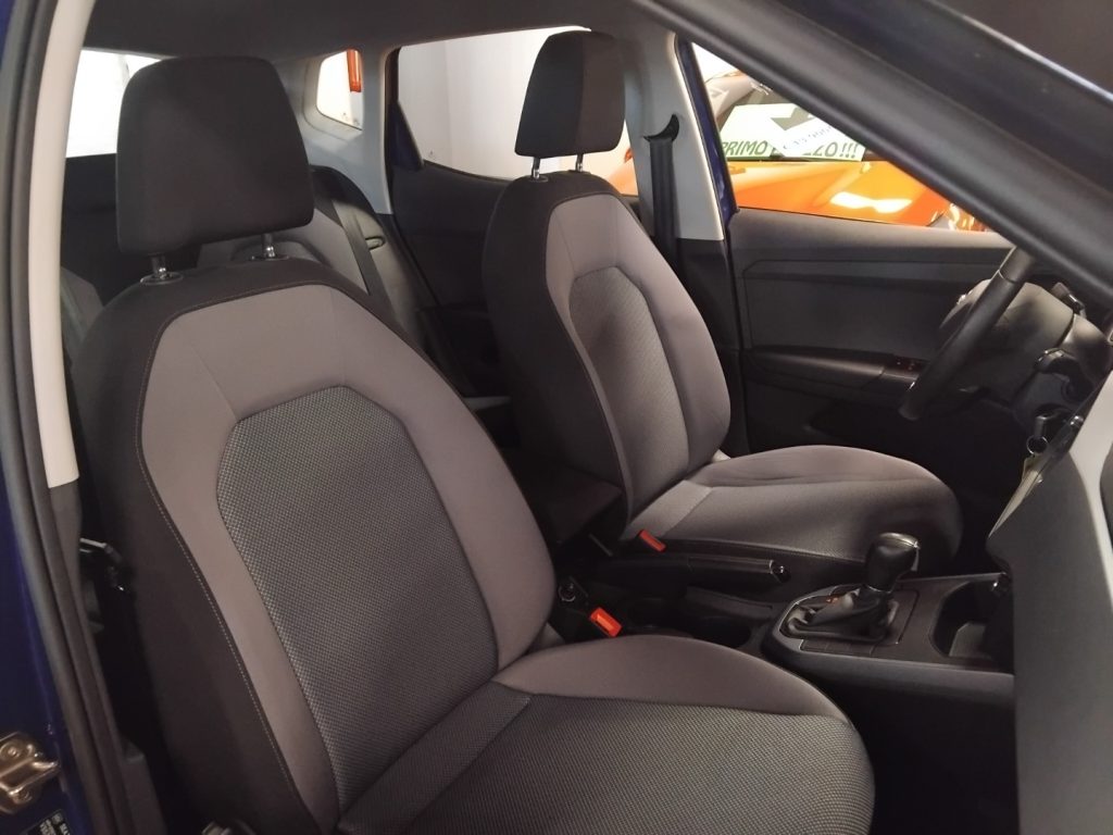 SEAT Arona 1.6 TDI 95 CV DSG Style - 14