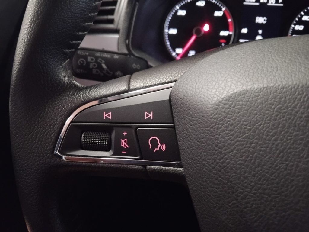 SEAT Arona 1.6 TDI 95 CV DSG Style - 25