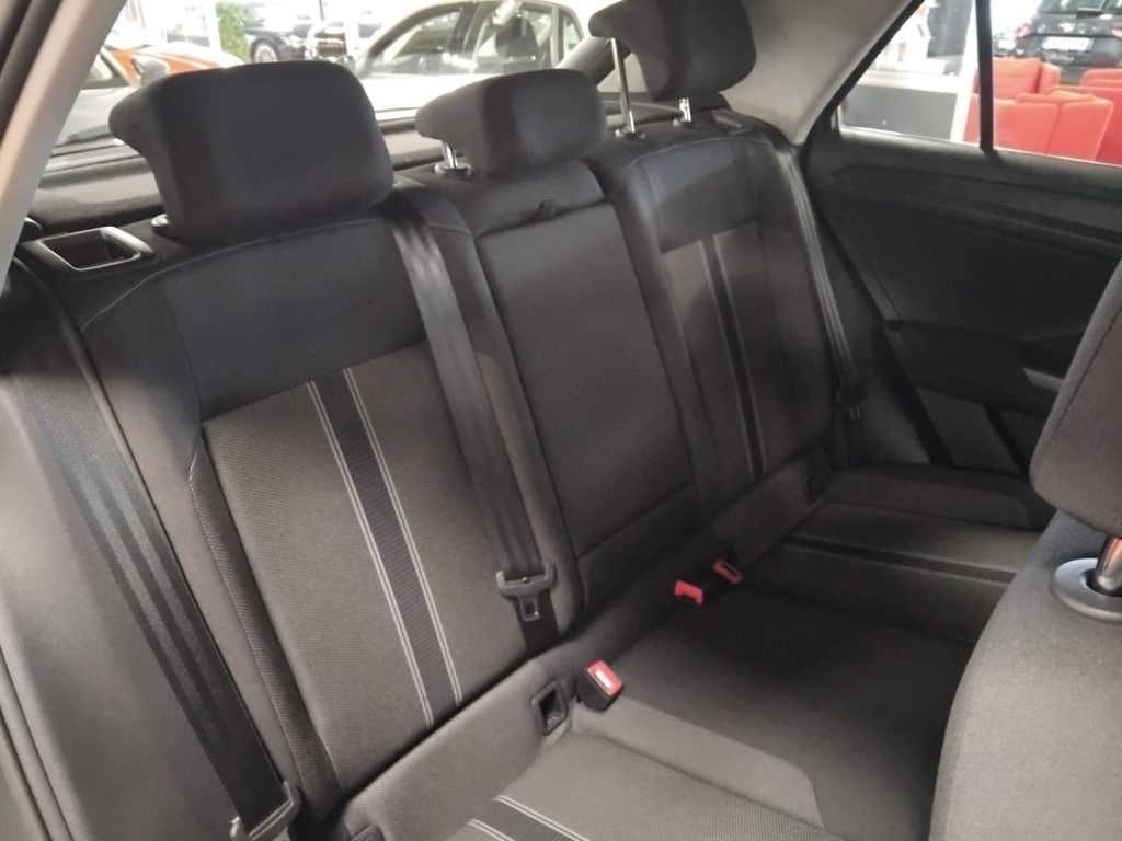 VOLKSWAGEN T-Roc 1.0 TSI Business  NAVI - 11