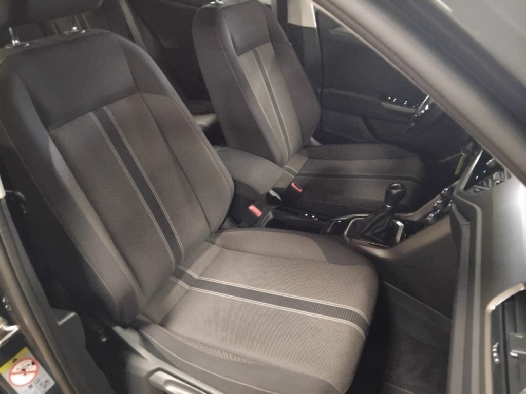 VOLKSWAGEN T-Roc 1.0 TSI Business  NAVI - 13