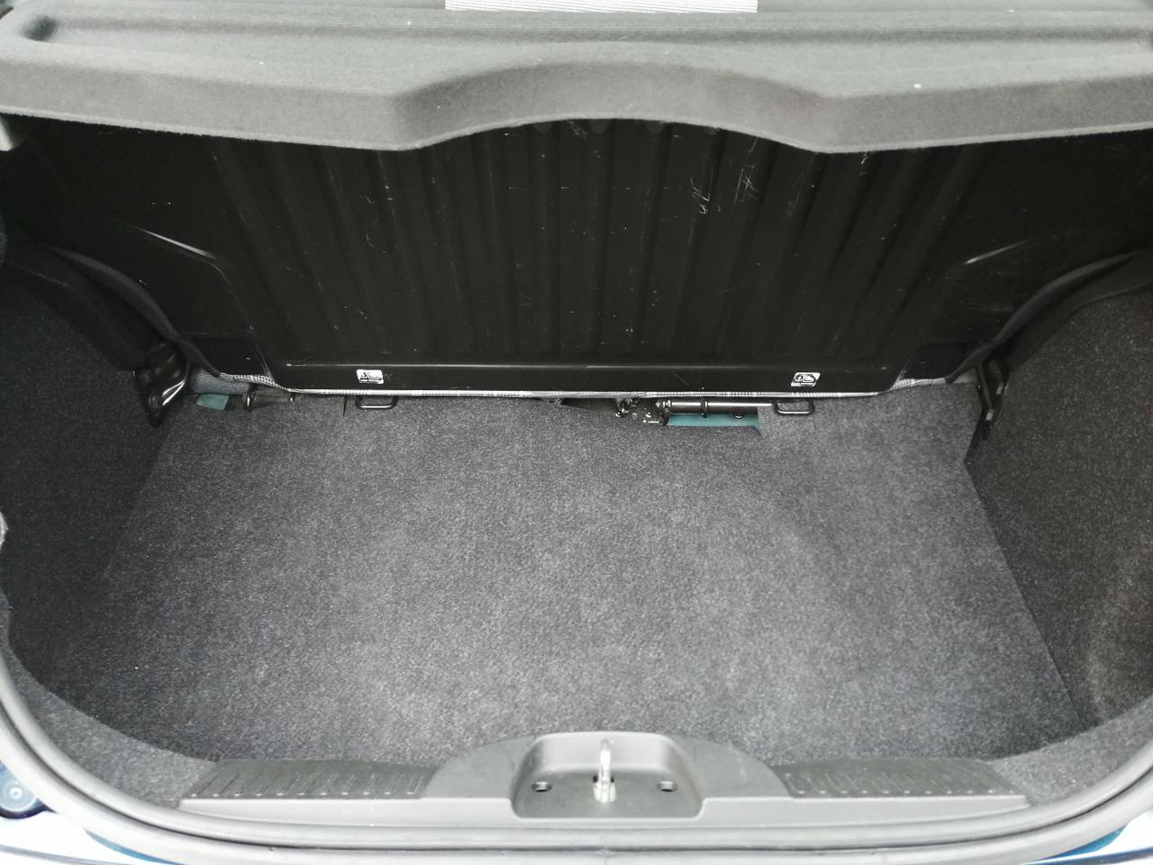 FIAT 500 1.0 Hybrid Lounge - 9