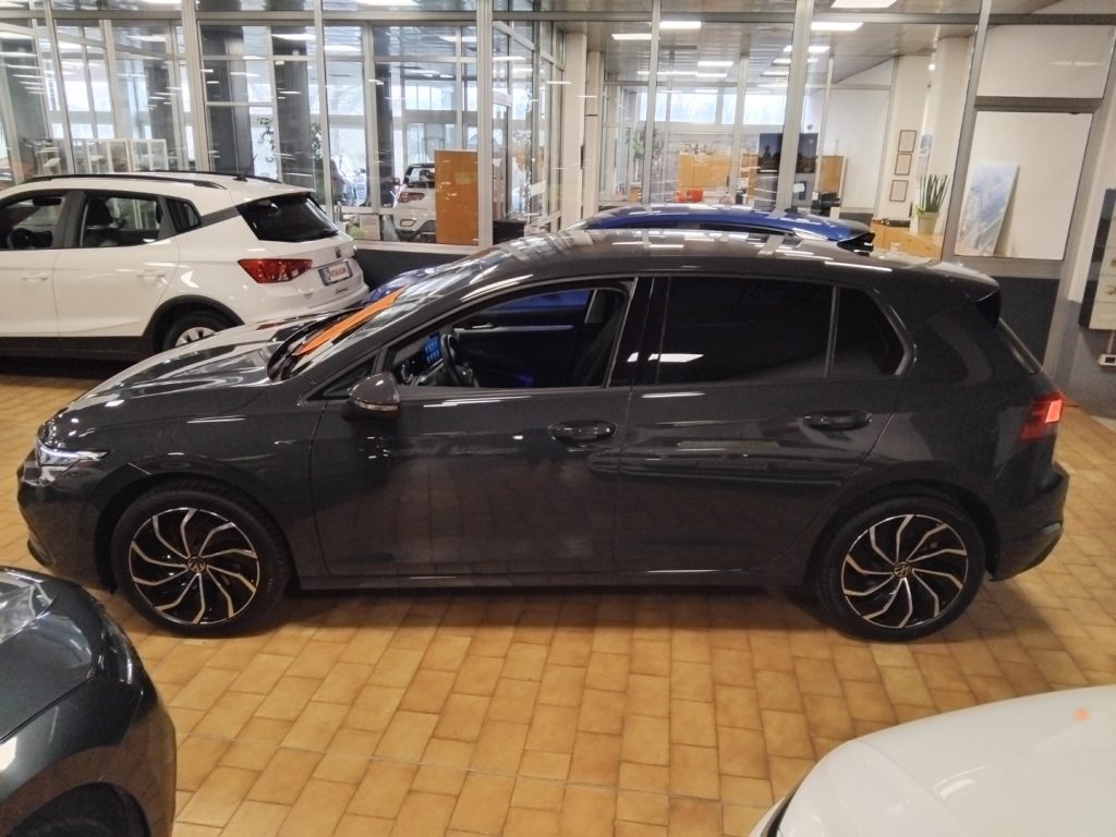 VOLKSWAGEN Golf 1.0 TSI EVO Life MHEV 17 - 4