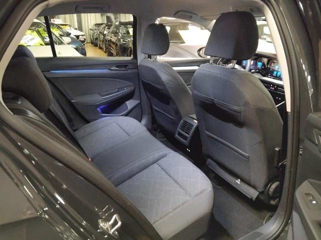 VOLKSWAGEN Golf 1.0 TSI EVO Life MHEV 17 - 11