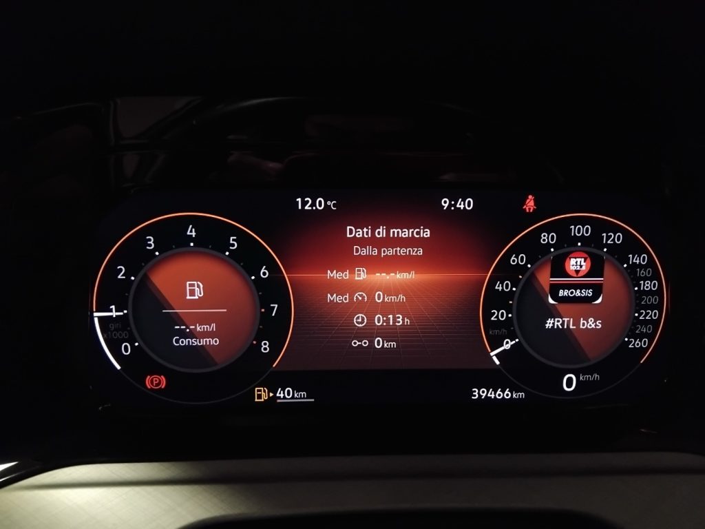 VOLKSWAGEN Golf 1.0 TSI EVO Life MHEV 17 - 30