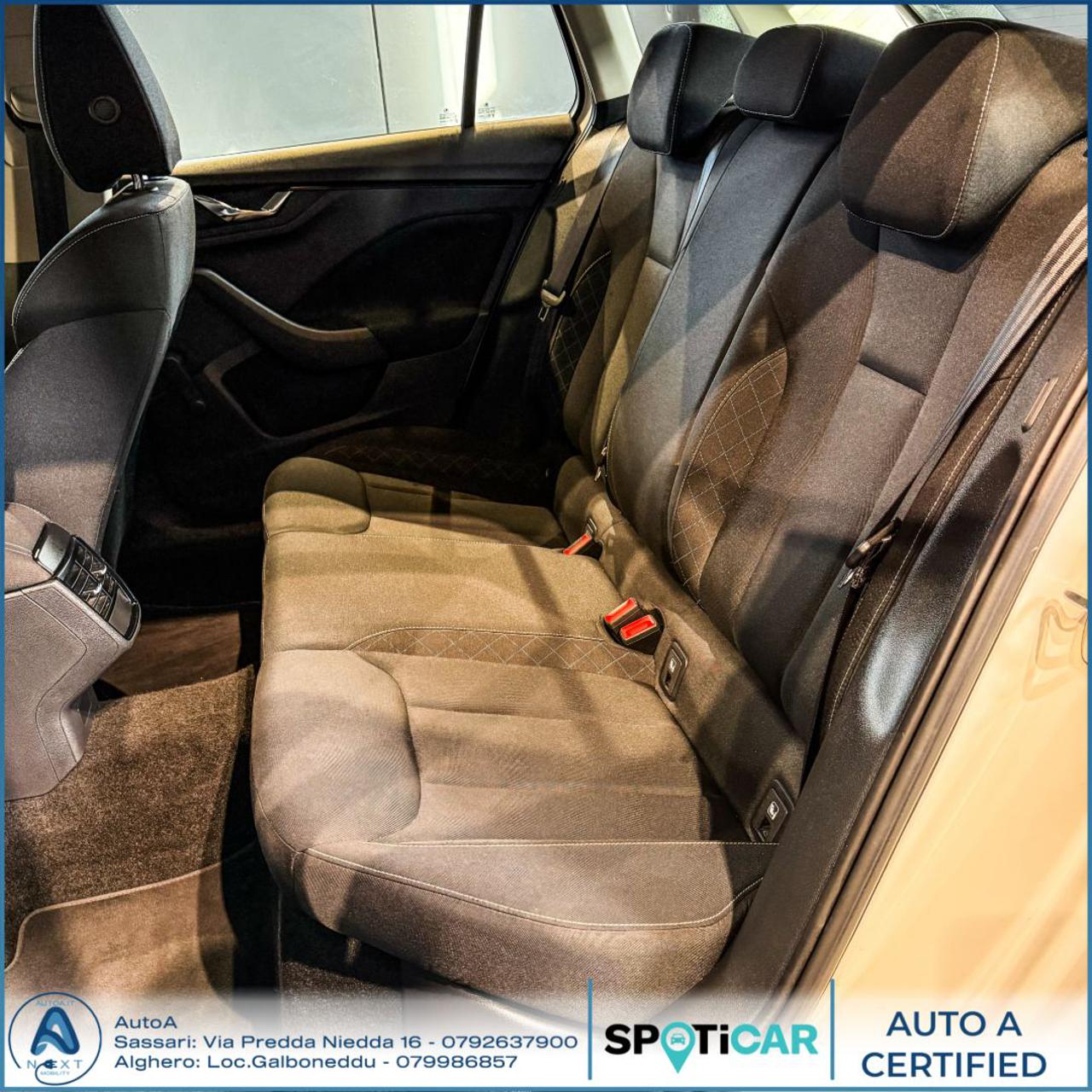 SKODA Kamiq 1.0 TSI Ambition - 14