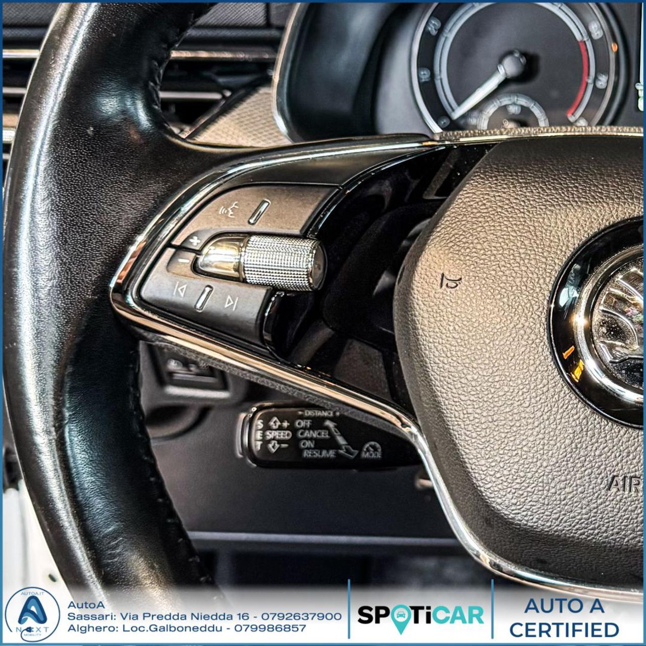 SKODA Kamiq 1.0 TSI Ambition - 17