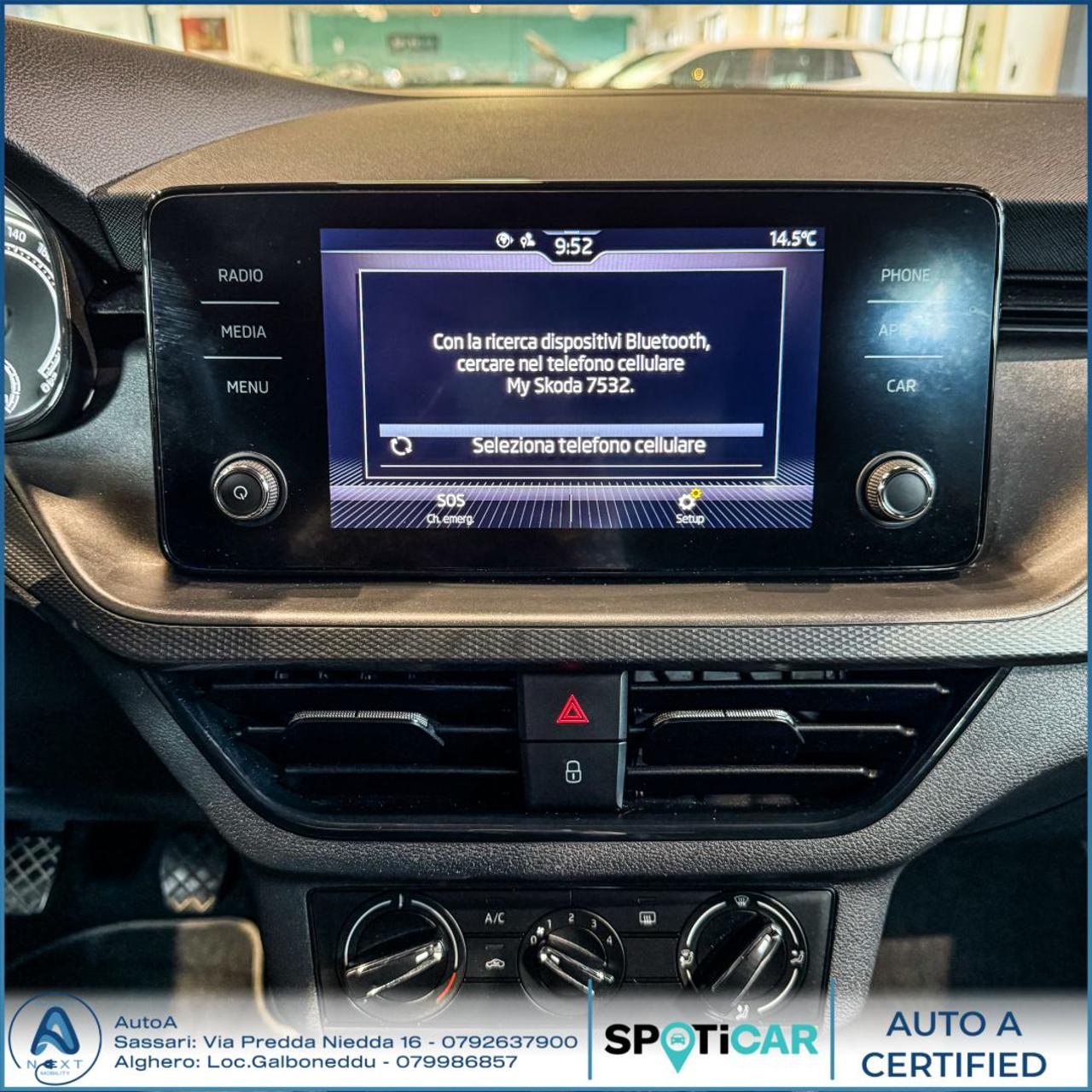 SKODA Kamiq 1.0 TSI Ambition - 23