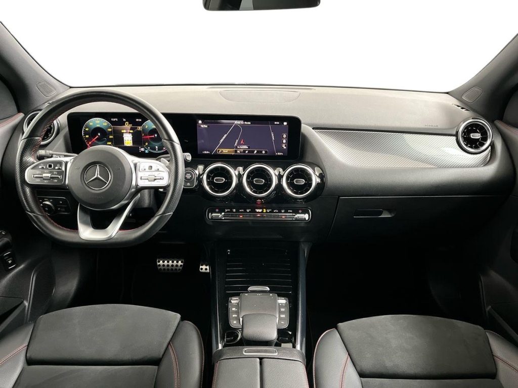 MERCEDES-BENZ GLA 200 d Automatic Premium - 9