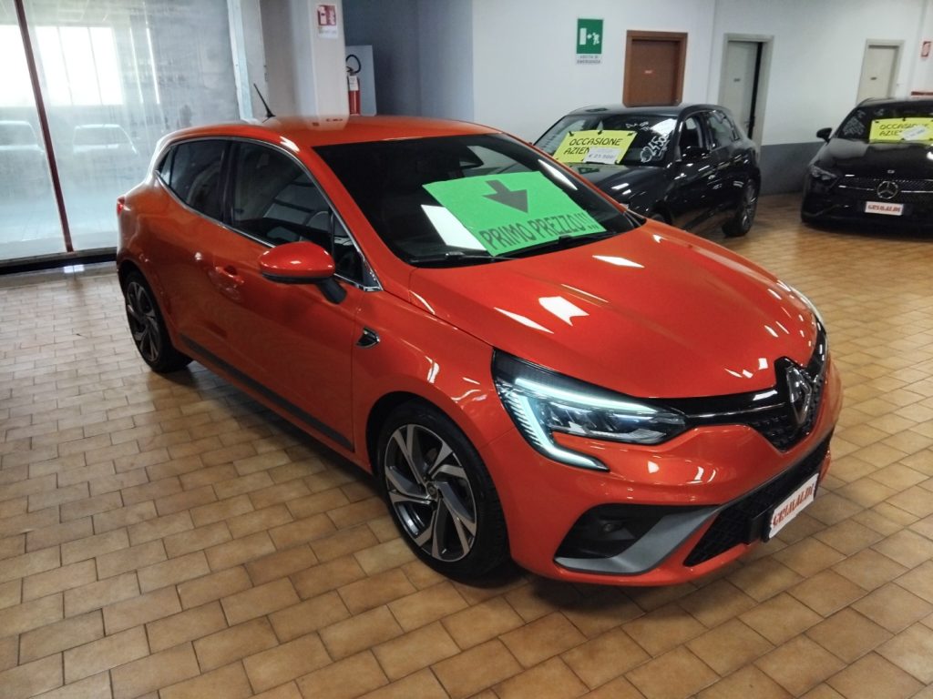RENAULT Clio Blue dCi 115 CV 5 porte R.S. Line - 2