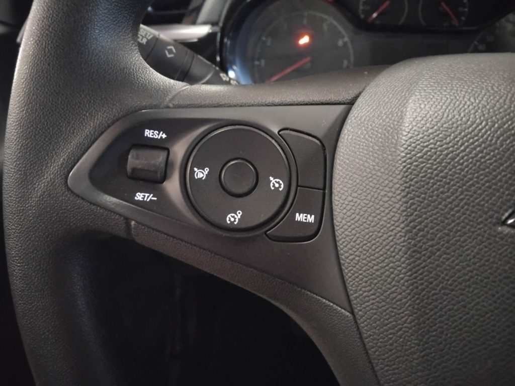 OPEL Corsa 1.2 Edition CARPLAY - 19