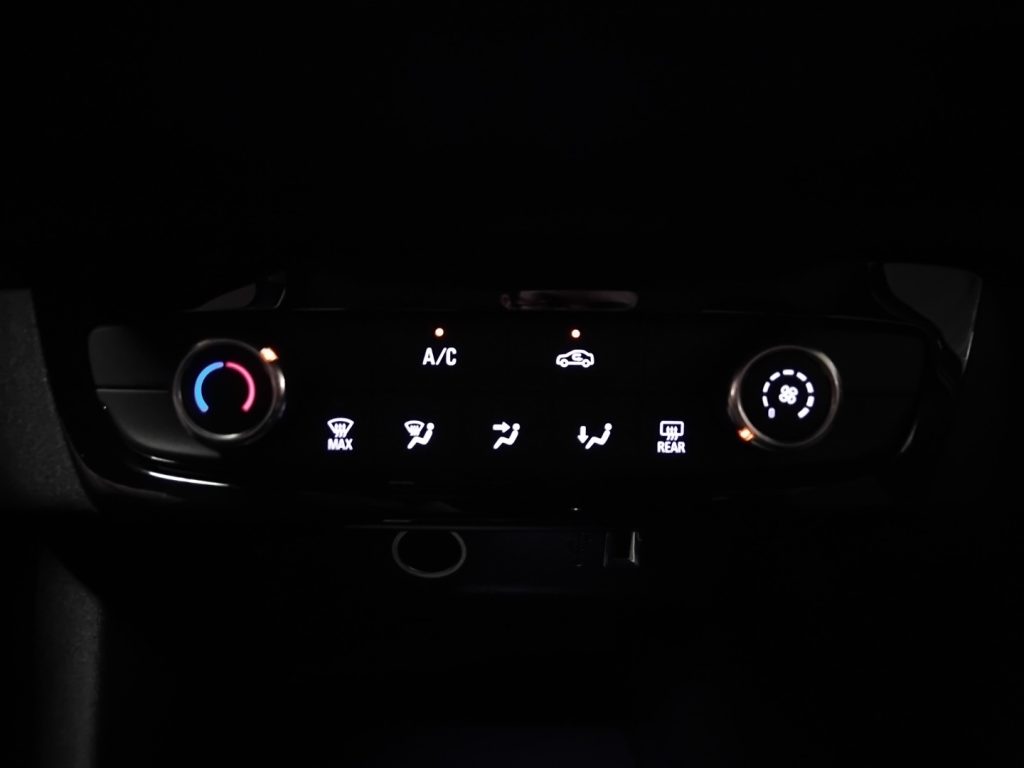 OPEL Corsa 1.2 Edition CARPLAY - 21