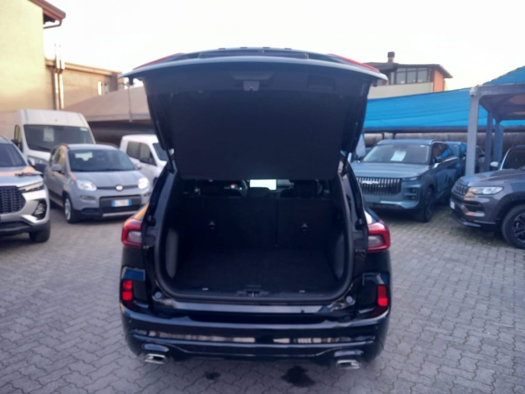 FORD Kuga 2.5 Full Hybrid 180 CV CVT 2WD ST-Line - 11