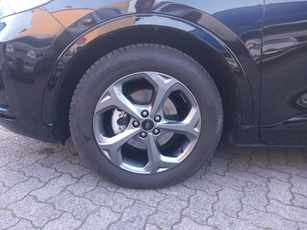 FORD Kuga 2.5 Full Hybrid 180 CV CVT 2WD ST-Line - 8