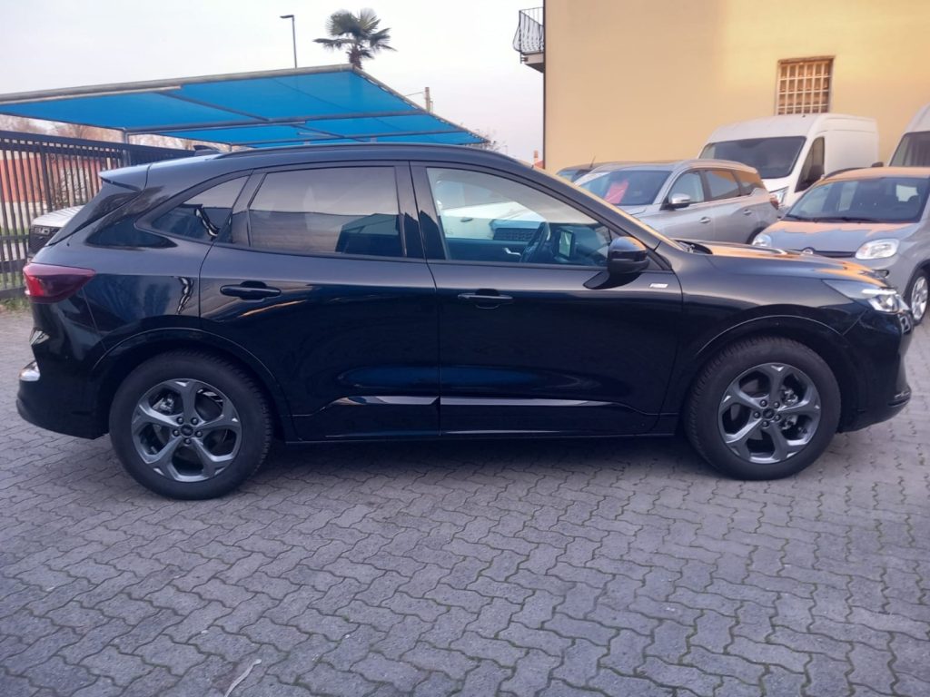 FORD Kuga 2.5 Full Hybrid 180 CV CVT 2WD ST-Line - 6