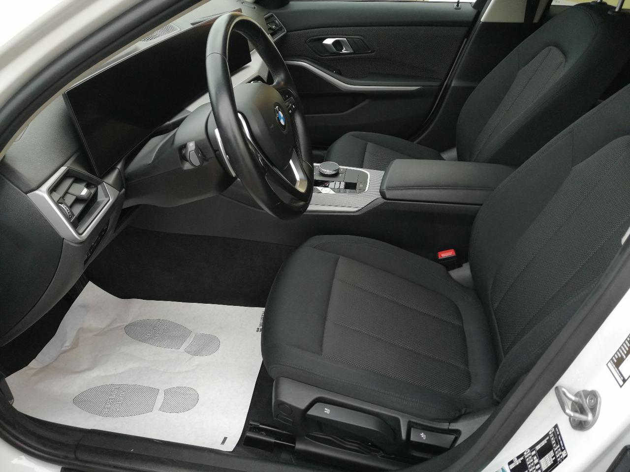 BMW 318 d 48V Touring Business Advantage - 7