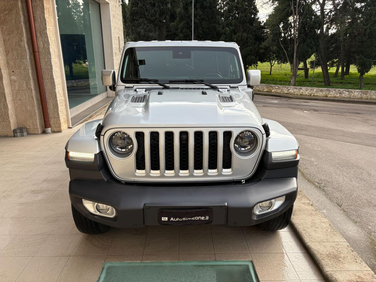 JEEP Wrangler Unlimited 2.0 PHEV ATX 4xe Sahara Overland. - 2