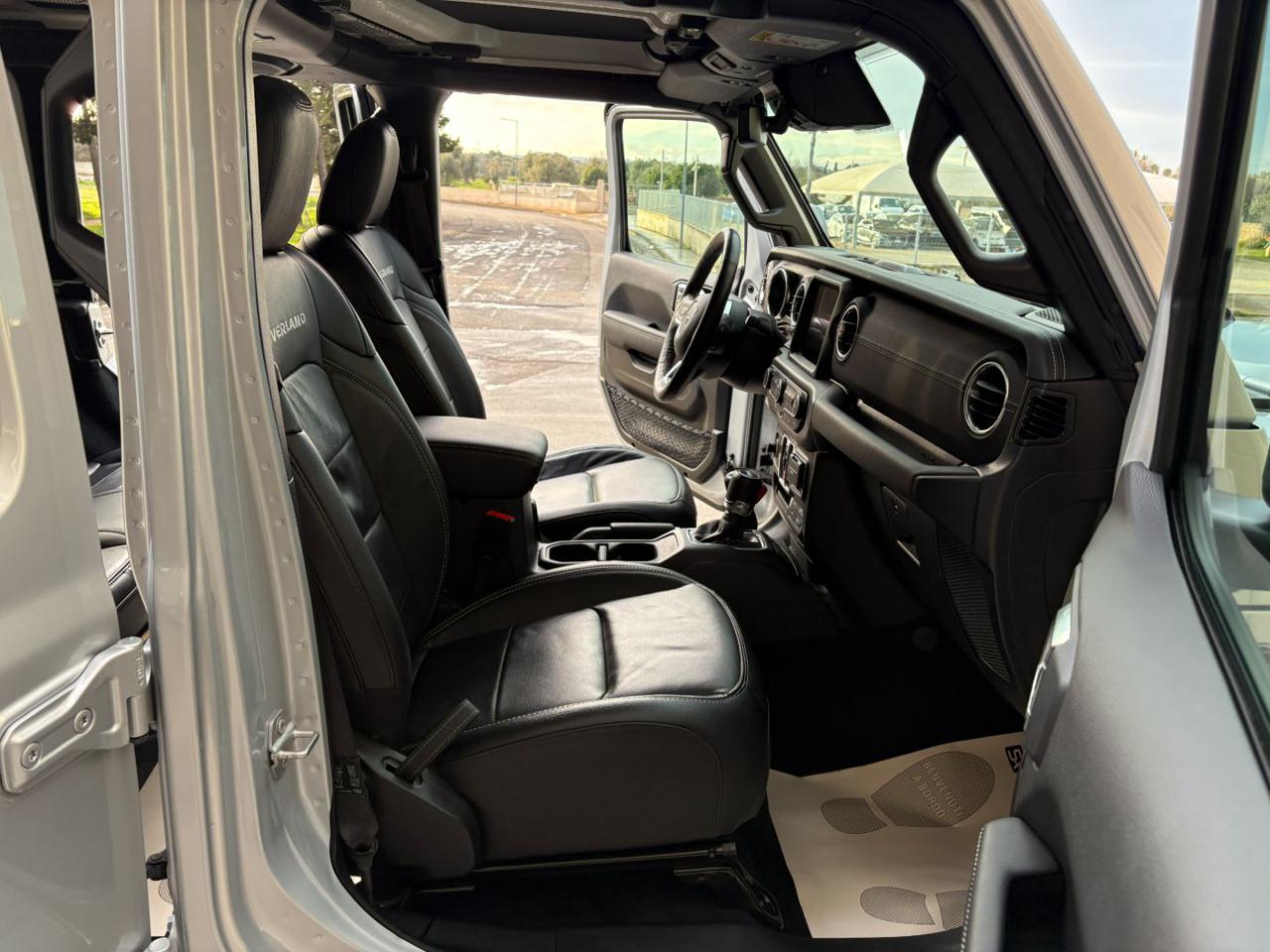 JEEP Wrangler Unlimited 2.0 PHEV ATX 4xe Sahara Overland. - 9