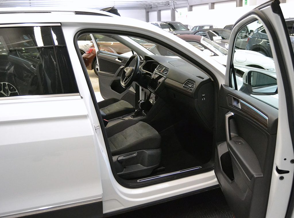 VOLKSWAGEN Tiguan Allspace 2.0 TDI SCR DSG Elegance 7 Posti-Tetto-IQ LIGHT ** - 5