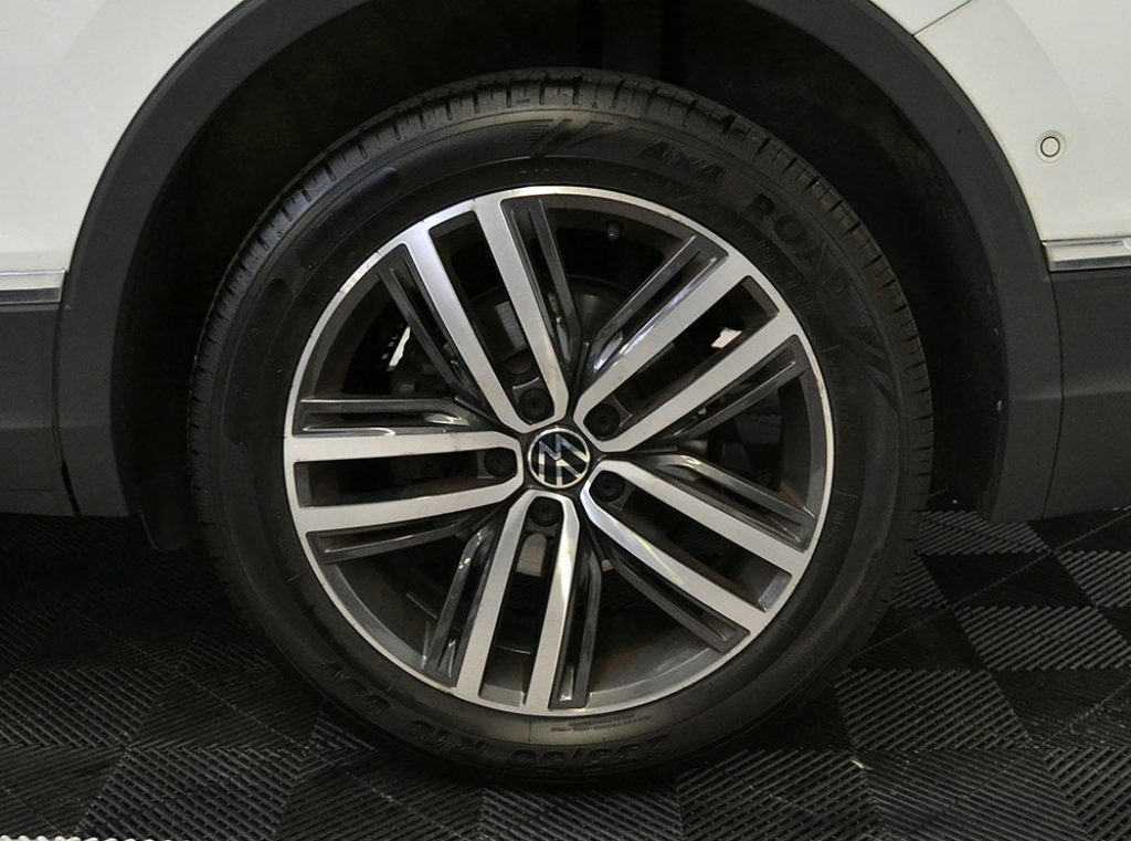 VOLKSWAGEN Tiguan Allspace 2.0 TDI SCR DSG Elegance 7 Posti-Tetto-IQ LIGHT ** - 27