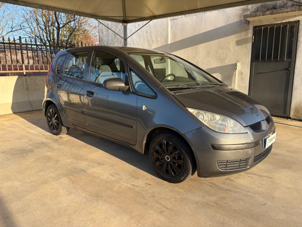 MITSUBISHI Colt 1.1 12V 5 PORTE BENZINA OK NEOPATENTATI - 4