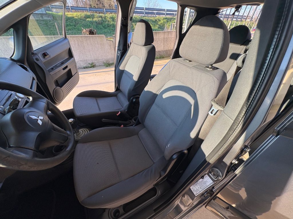 MITSUBISHI Colt 1.1 12V 5 PORTE BENZINA OK NEOPATENTATI - 14