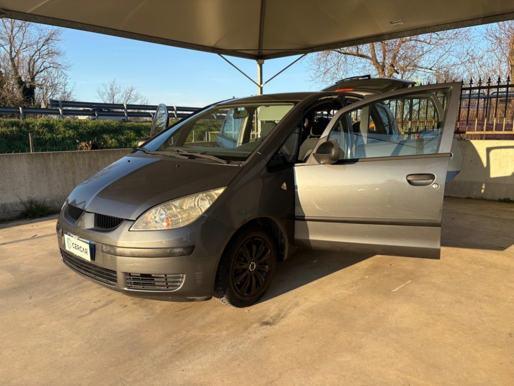 MITSUBISHI Colt 1.1 12V 5 PORTE BENZINA OK NEOPATENTATI - 38
