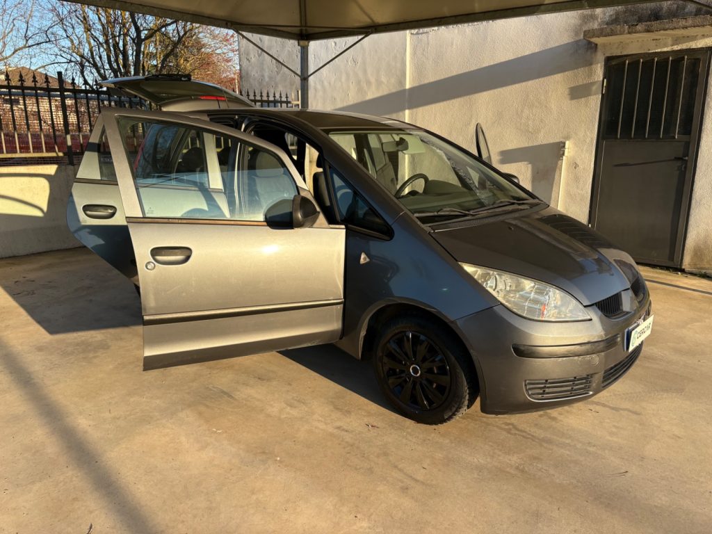 MITSUBISHI Colt 1.1 12V 5 PORTE BENZINA OK NEOPATENTATI - 40
