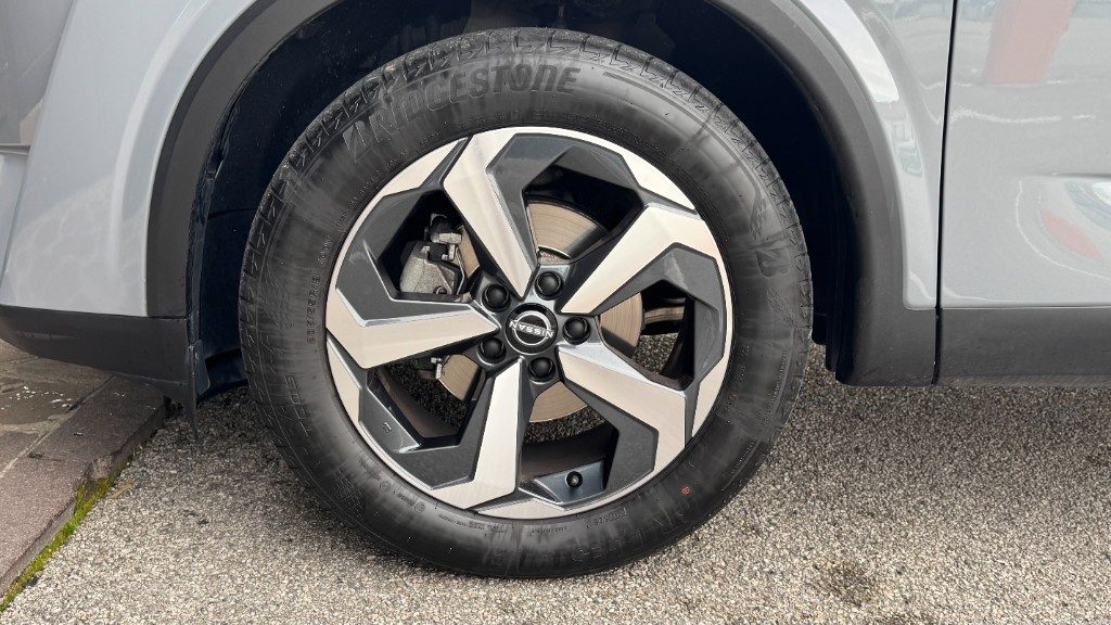 NISSAN Qashqai MHEV 140 CV N-Connecta - 7