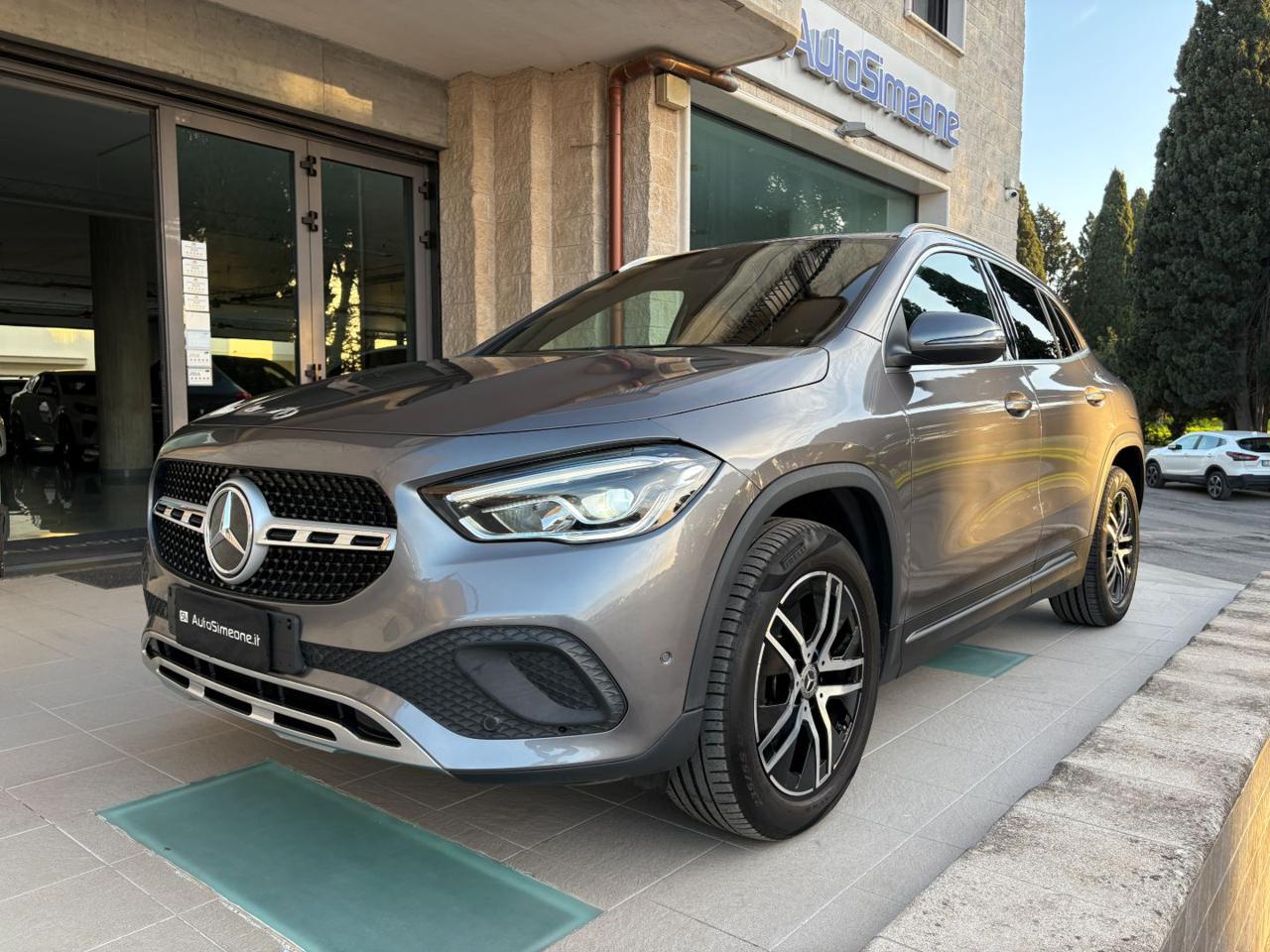 MERCEDES-BENZ GLA 200 d Automatic Sport Plus - 1