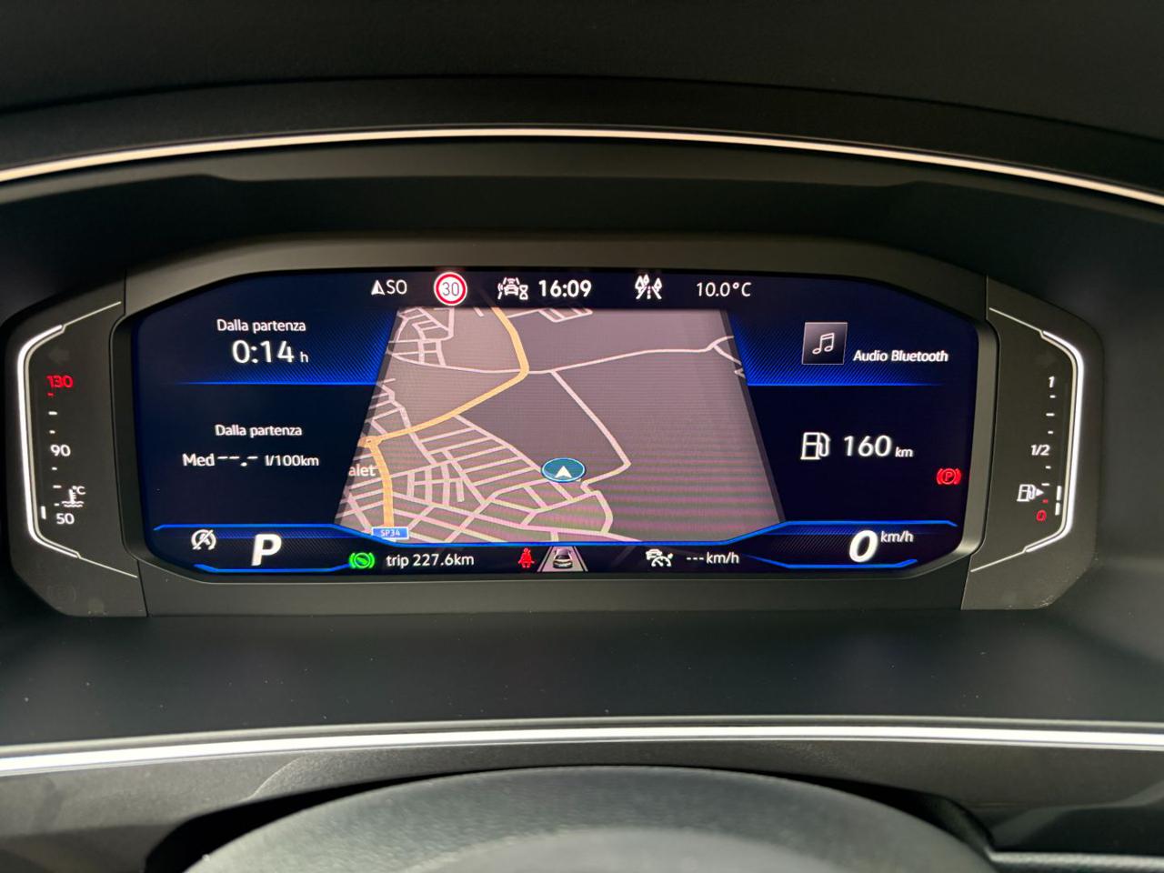 VOLKSWAGEN Tiguan 2.0 TDI 150 CV SCR DSG 4MOTION R-Line - 30