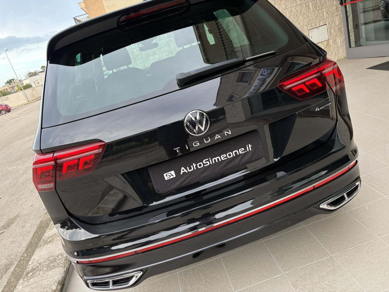 VOLKSWAGEN Tiguan 2.0 TDI 150 CV SCR DSG 4MOTION R-Line - 38