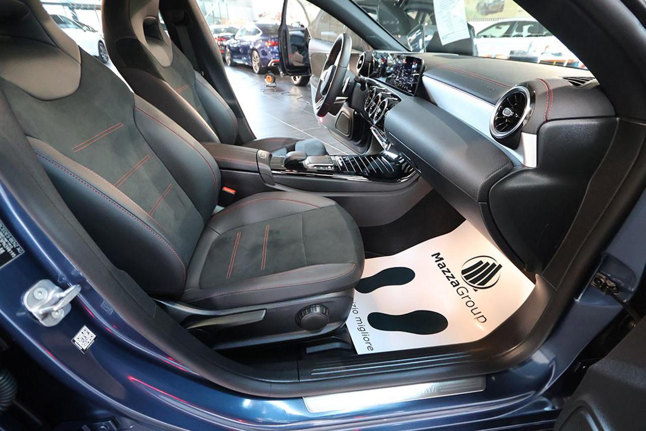 MERCEDES-BENZ CLA 220 d Automatic Premium AMG - 38