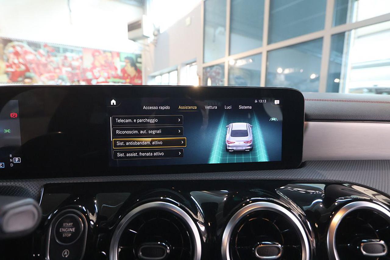 MERCEDES-BENZ CLA 220 d Automatic Premium AMG - 31