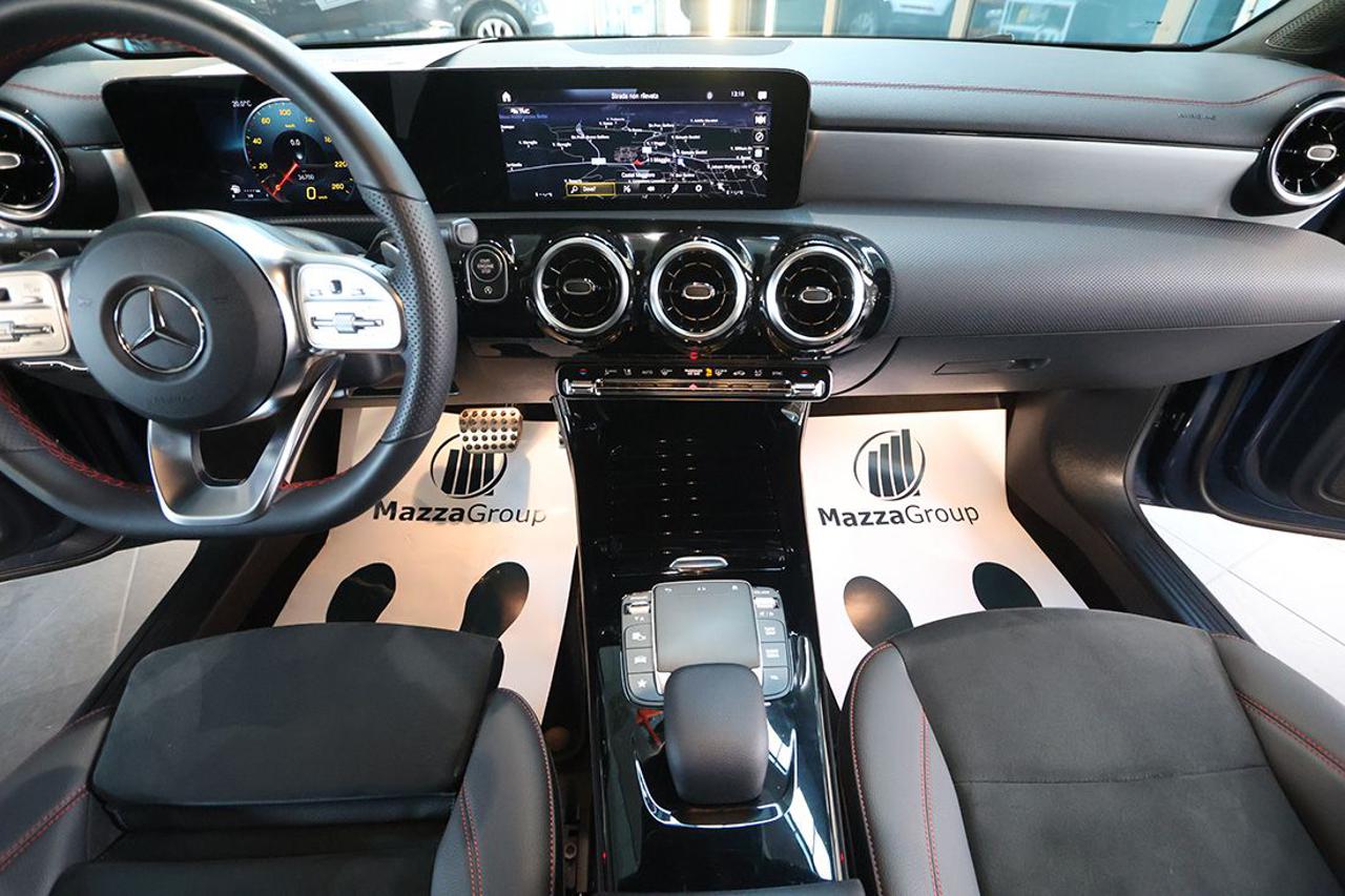 MERCEDES-BENZ CLA 220 d Automatic Premium AMG - 35