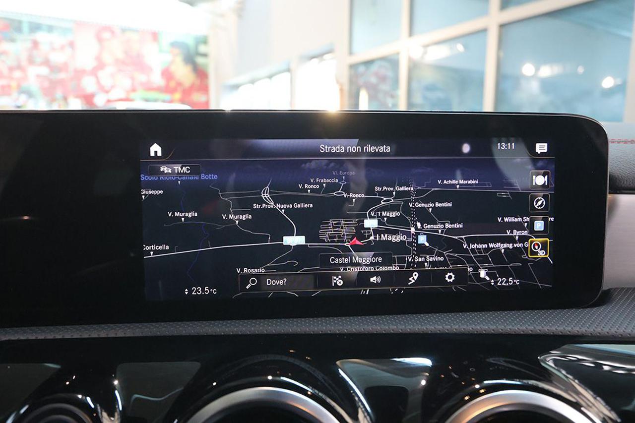 MERCEDES-BENZ CLA 220 d Automatic Premium AMG - 23