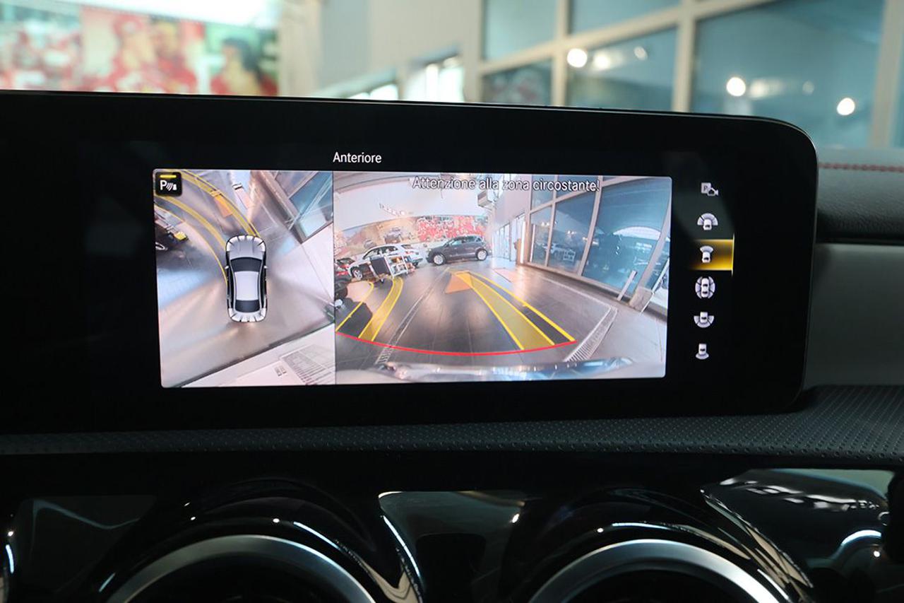 MERCEDES-BENZ CLA 220 d Automatic Premium AMG - 27