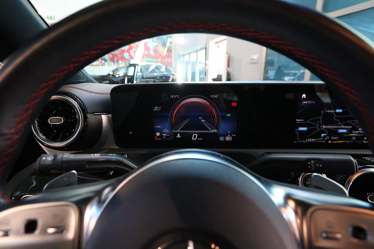 MERCEDES-BENZ CLA 220 d Automatic Premium AMG - 31