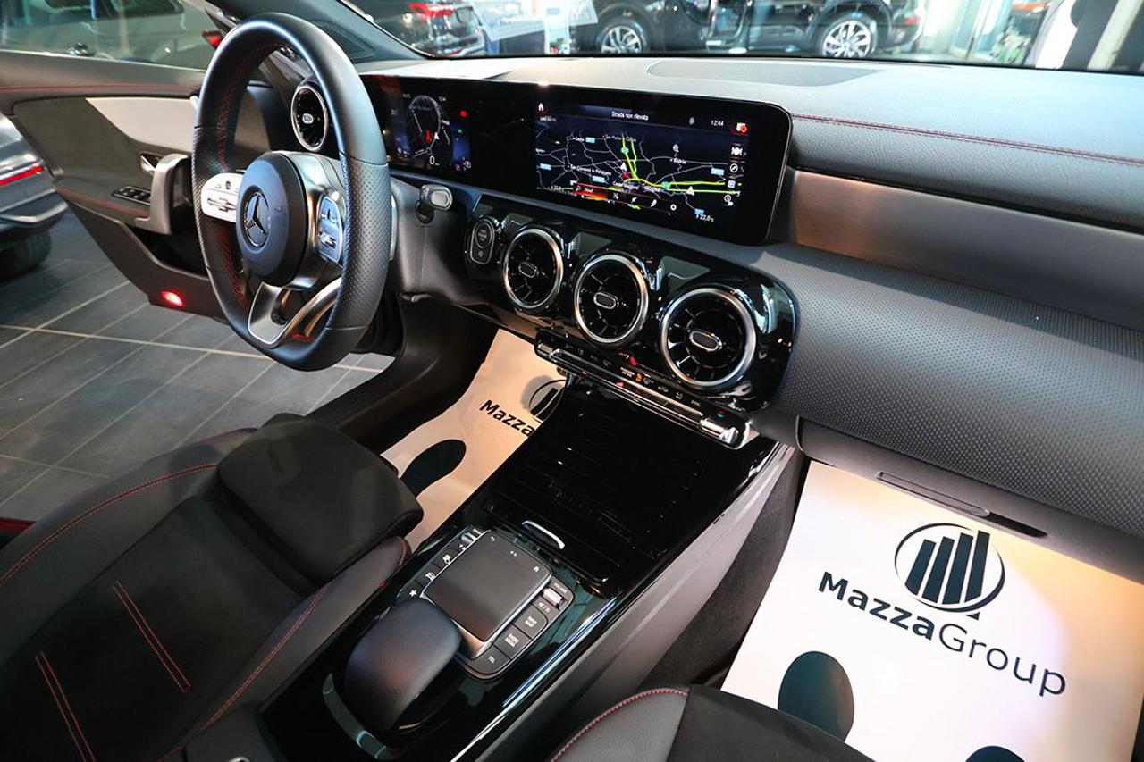 MERCEDES-BENZ CLA 220 d Automatic Premium AMG - 34