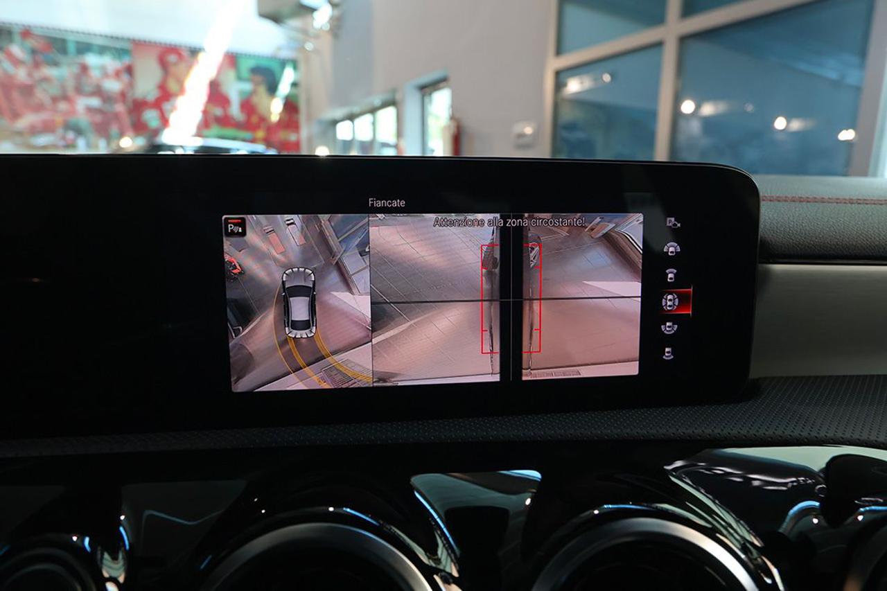 MERCEDES-BENZ CLA 220 d Automatic Premium AMG - 25