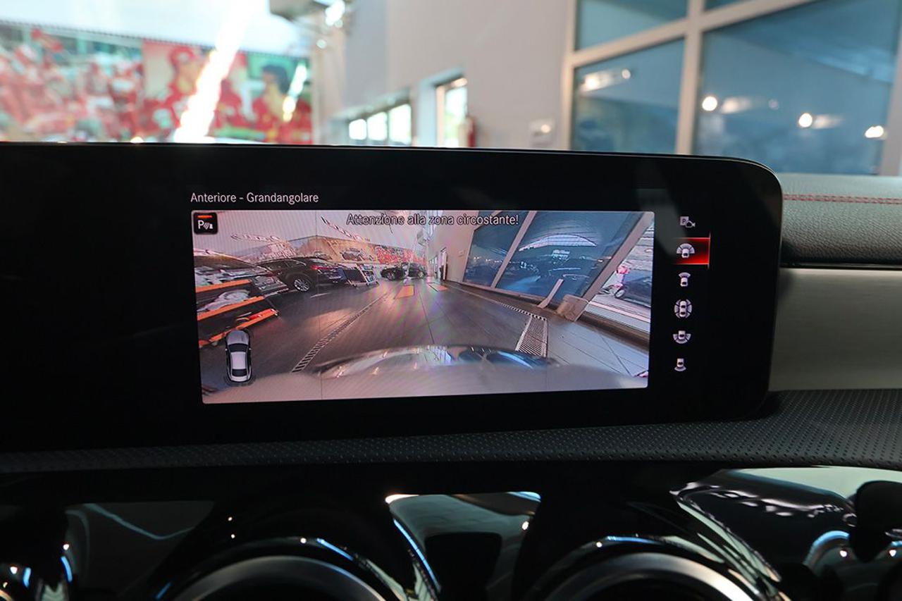 MERCEDES-BENZ CLA 220 d Automatic Premium AMG - 27