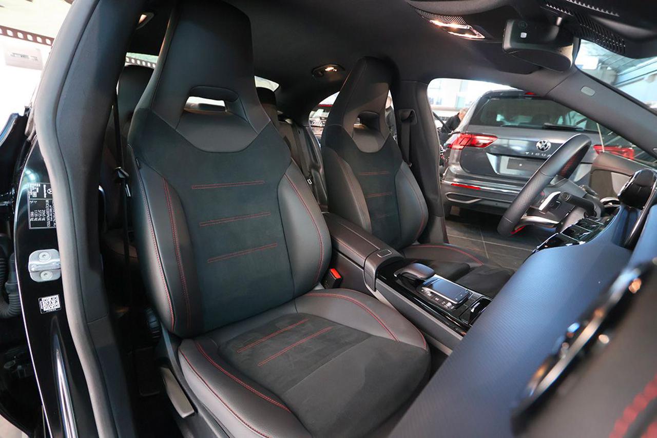 MERCEDES-BENZ CLA 220 d Automatic Premium AMG - 16