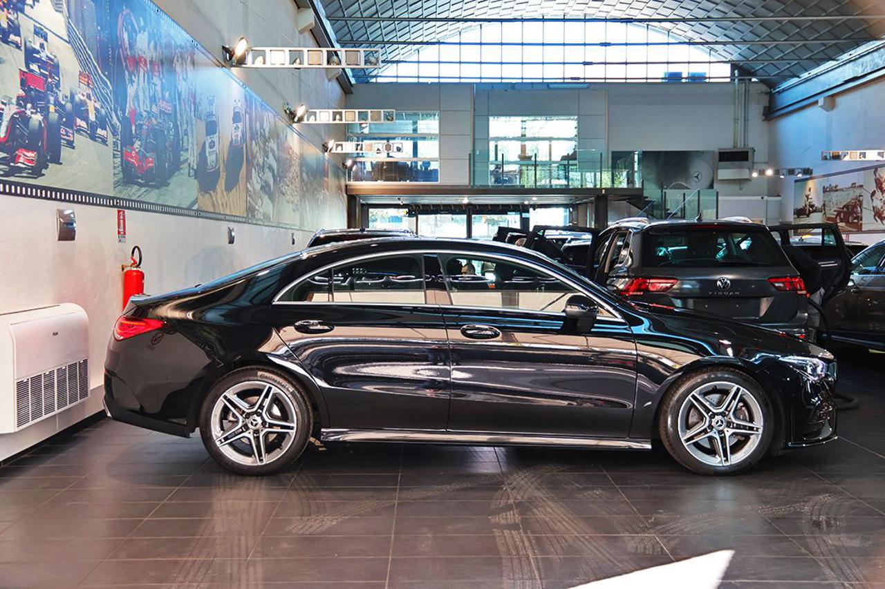 MERCEDES-BENZ CLA 220 d Automatic Premium AMG - 2