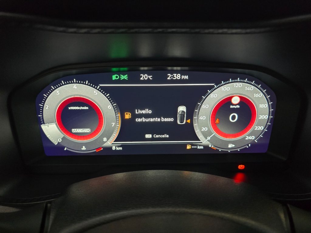 NISSAN Juke 1.0 DIG-T 114 CV N-Connecta - 13