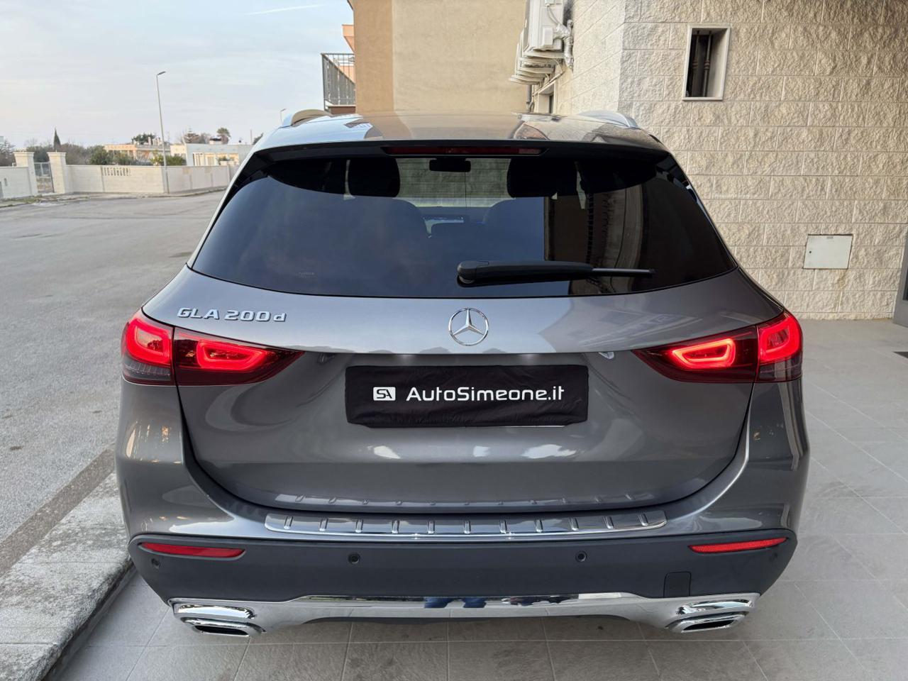 MERCEDES-BENZ GLA 200 d Automatic Sport Plus - 6