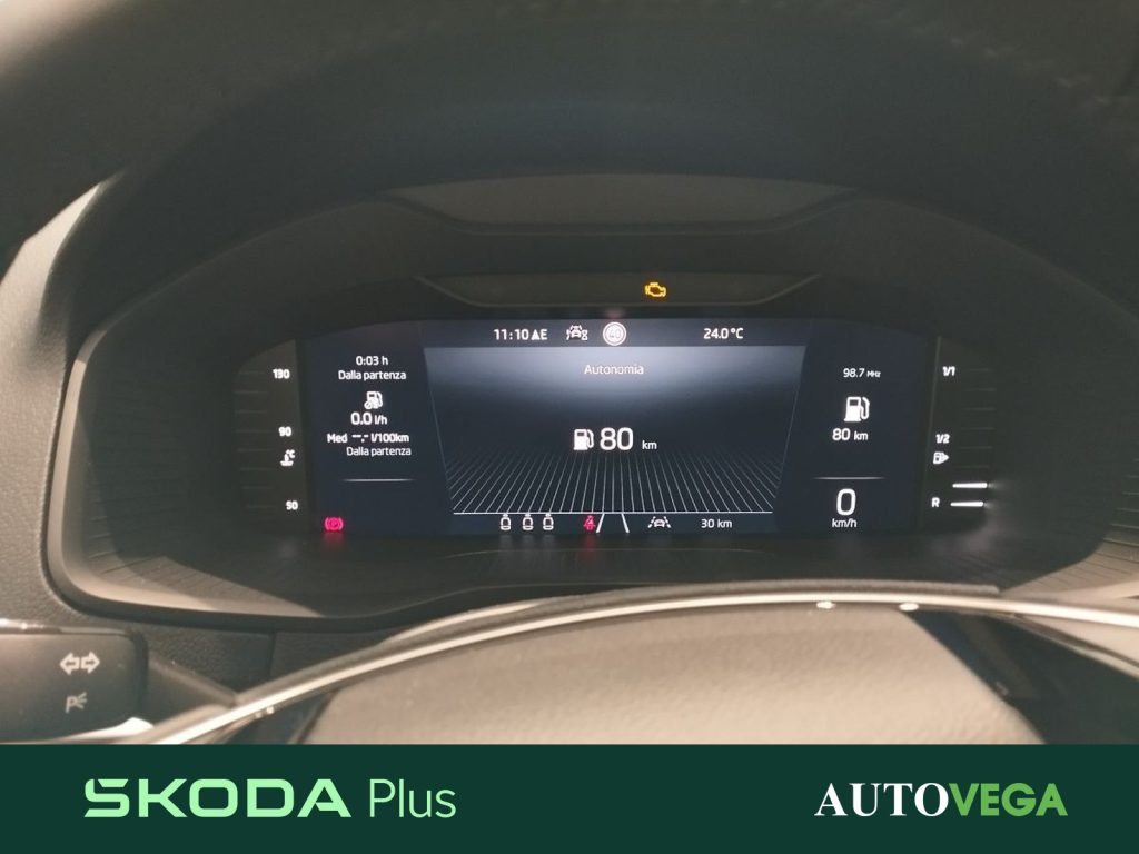 SKODA Karoq 1.0 tsi selection 115cv - 11