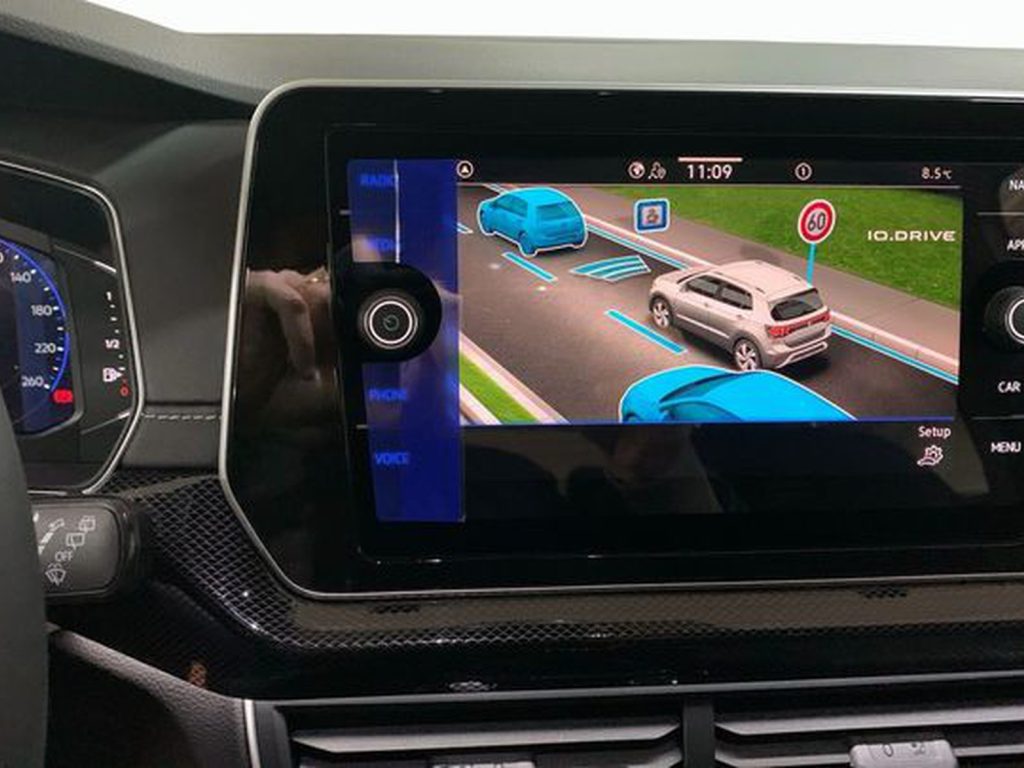 VOLKSWAGEN T-Cross Nuova T-Cross R-Line Plus 1.0 TSI 85 kW (115 CV) M - 10