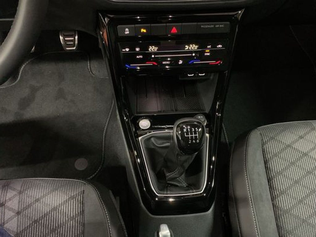 VOLKSWAGEN T-Cross Nuova T-Cross R-Line Plus 1.0 TSI 85 kW (115 CV) M - 14