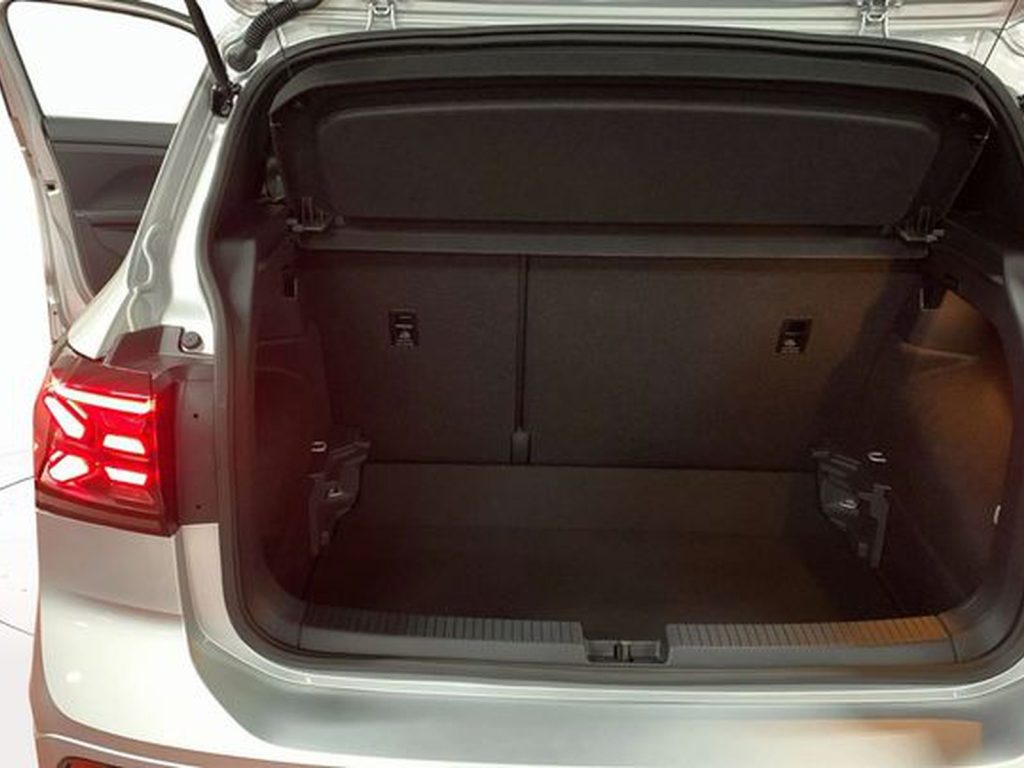 VOLKSWAGEN T-Cross Nuova T-Cross R-Line Plus 1.0 TSI 85 kW (115 CV) M - 18