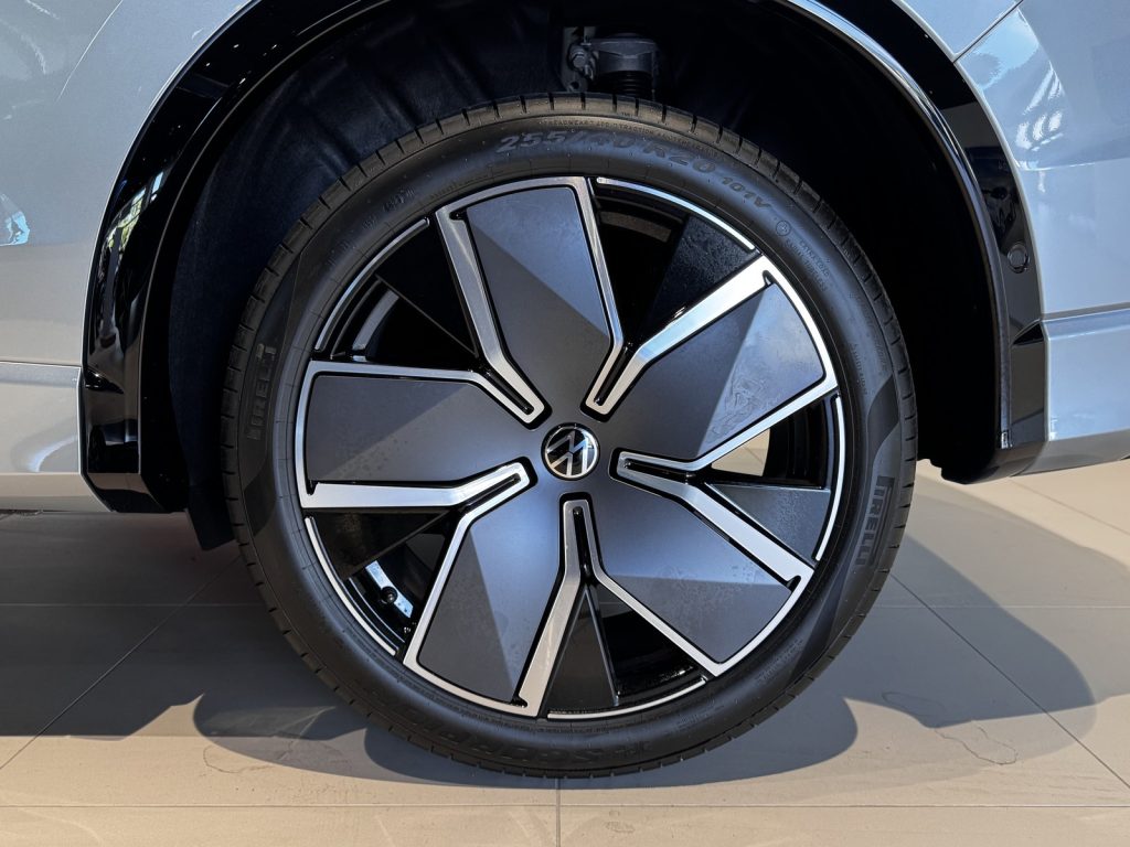 VOLKSWAGEN Tiguan Nuova Tiguan R-Line Plus 1.5 eTSI ACT 110 kW (150 - 6