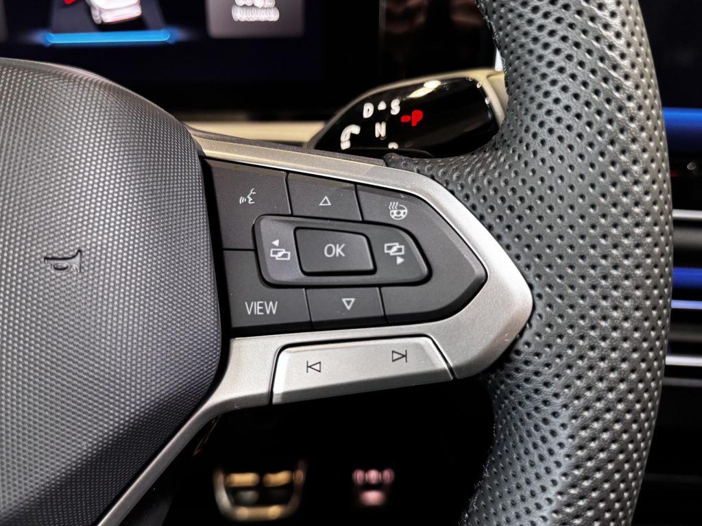 VOLKSWAGEN Tiguan Nuova Tiguan R-Line Plus 1.5 eTSI ACT 110 kW (150 - 19